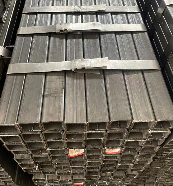 鹤壁工业用梯子 镀锌管焊接梯子 铁梯子方管梯